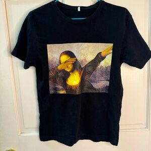 Mona Lisa dabs shirt NWOT